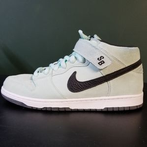 Nike SB Dunk Mid mint green ice green w/ box